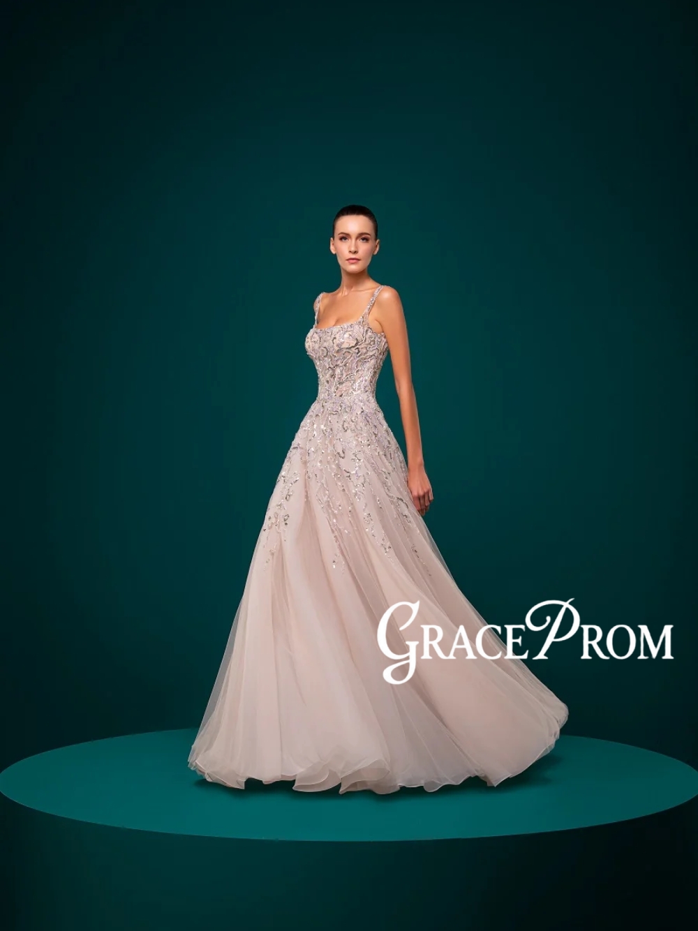 Elegante Vestido de Noche con  - Women Formal Wear Dubai reseña y precio