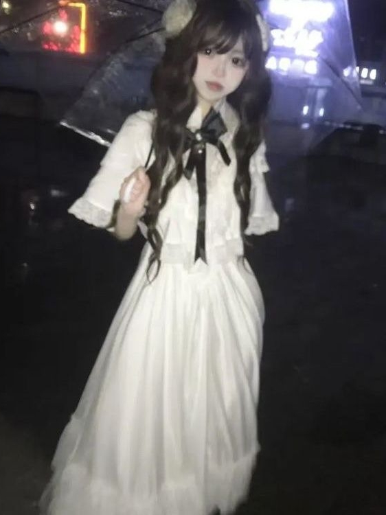 Vestido japonés de encaje con  - Woman Formal Wear reseña y precio