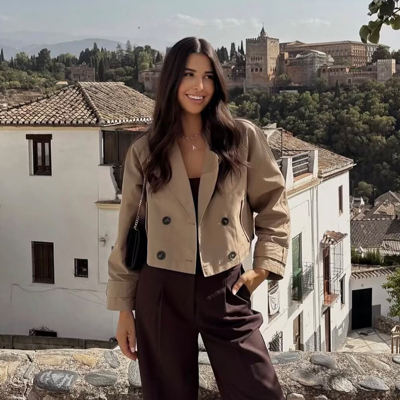Gabardina corta con doble boto - Trench Coat Formal reseña y precio